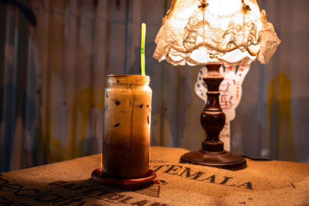 小鎮咖啡 阿華田