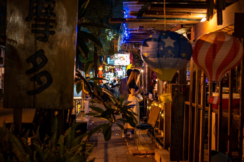 小鎮咖啡 露天桌區