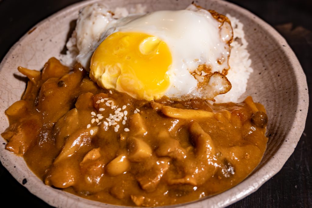 2730café 貳柒參零咖啡 野菇豬肉咖哩