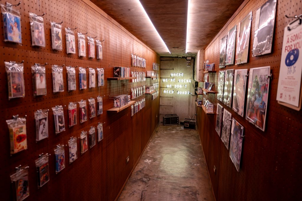 SIDOLI RADIO 小島裡 卡帶唱片行