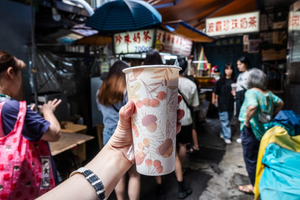 【新北板橋】巷弄內 波霸珍珠奶茶|古早味奶精珍珠奶茶|韓國名廚白鐘元推薦|板橋府中在地平價20年老店