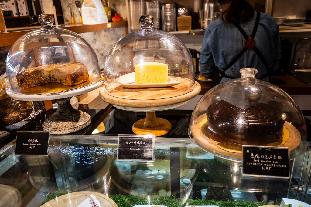 【台北中山】Miss V Bakery Cafe 赤峰店|媒體評比台北第一肉桂捲|歐美風格Bakery Café|赤峰街網美早午餐、下午茶推薦