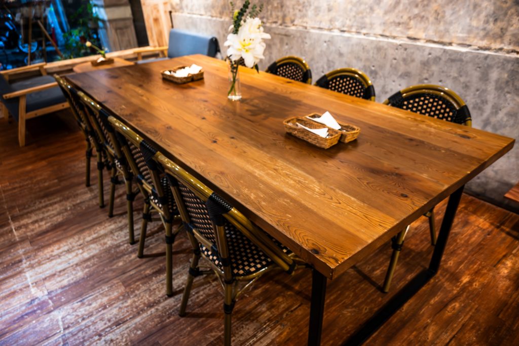 【台北中山】Miss V Bakery Cafe 赤峰店|媒體評比台北第一肉桂捲|歐美風格Bakery Café|赤峰街網美早午餐、下午茶推薦